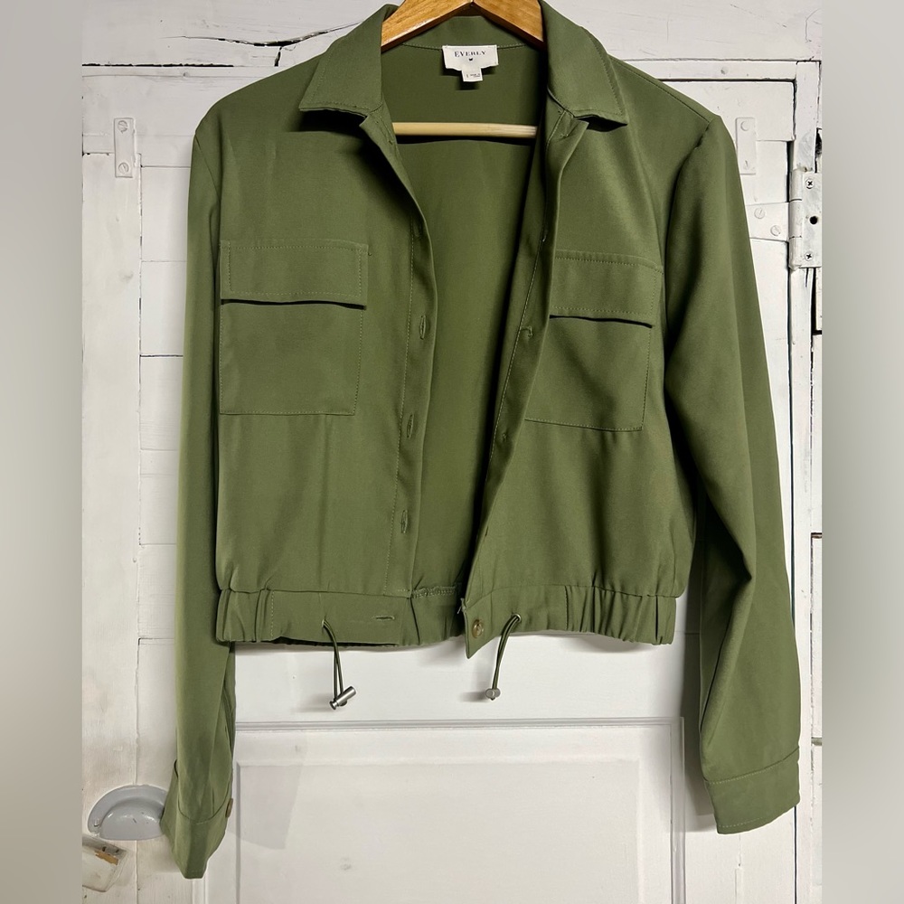 Everly Cropped Utility Jacket